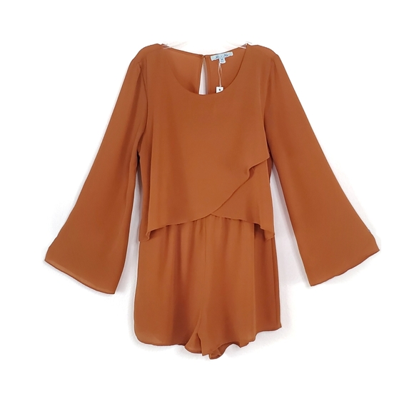 SHE + SKY Bell Flare Sleeves Burnt Orange Romper - Picture 4 of 10